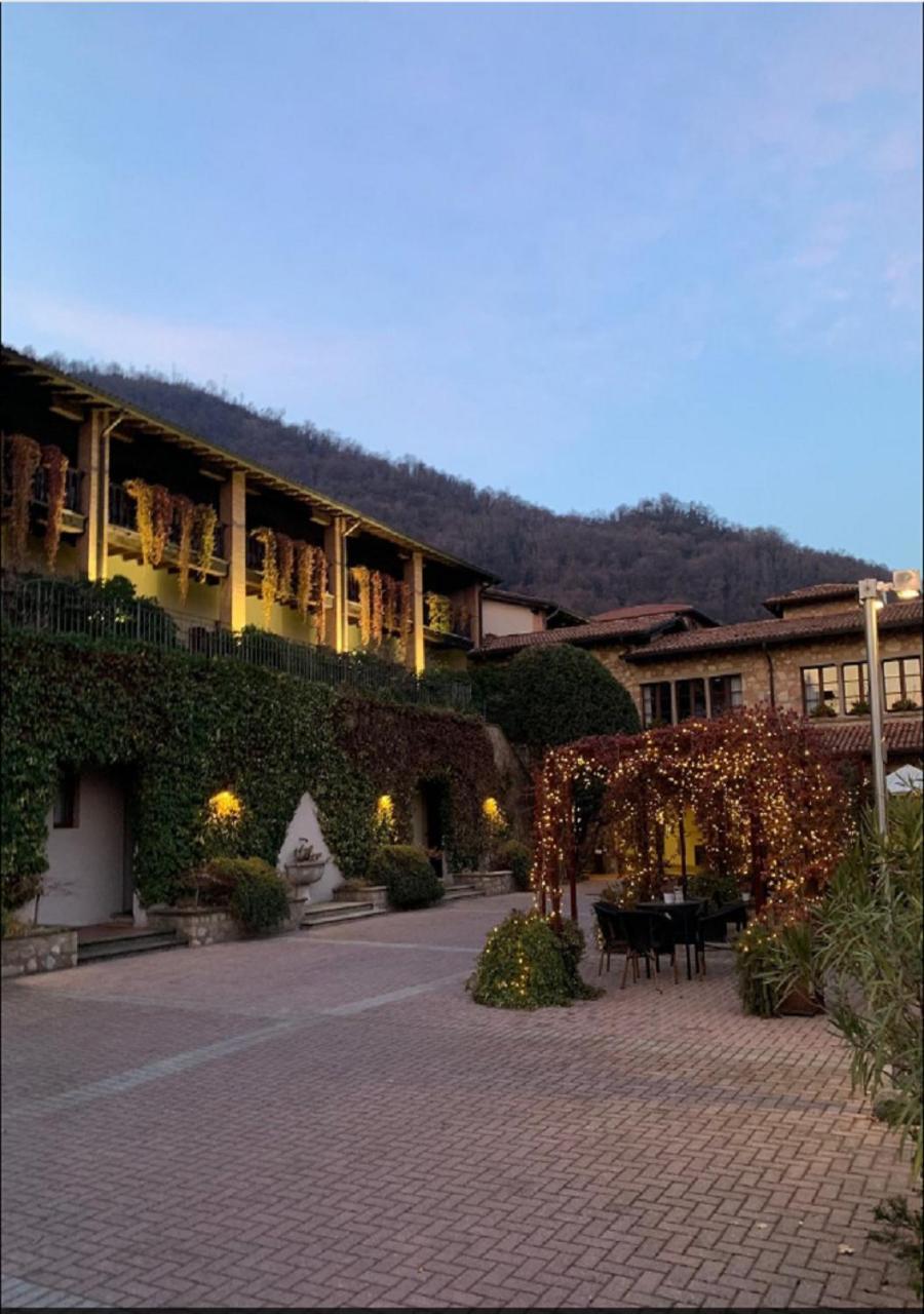 Relaisfranciacorta 4*