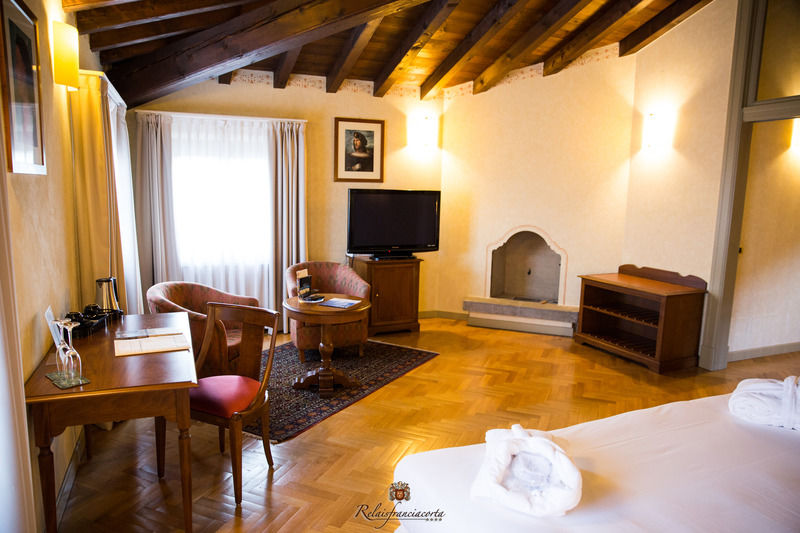 Hotel Relaisfranciacorta 4*